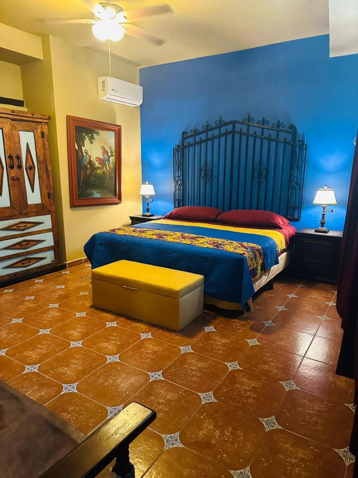 מלון מזטלן Casa De Leyendas (Adults Only) מראה חיצוני תמונה
